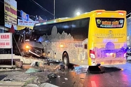 Thủ tướng chỉ đạo khắc phục hậu quả vụ tai nạn giao thông đặc biệt nghiêm trọng tại tỉnh Đồng Nai