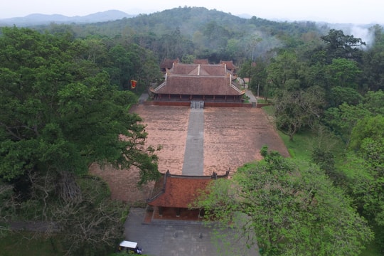 Hồn thiêng Lam Kinh