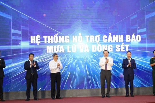 Tổng cục KTTV ra mắt hệ thống cảnh báo sớm dông sét, mưa lũ