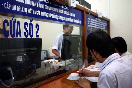 Hà Nội hướng dẫn đổi giấy phép lái xe trực tuyến mức độ 4