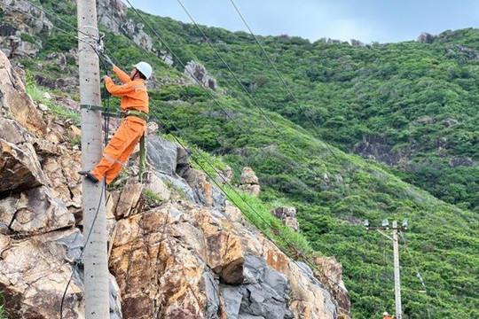 Côn Đảo: Chuẩn bị đón nguồn điện lưới mới dài 104 km từ Sóc Trăng