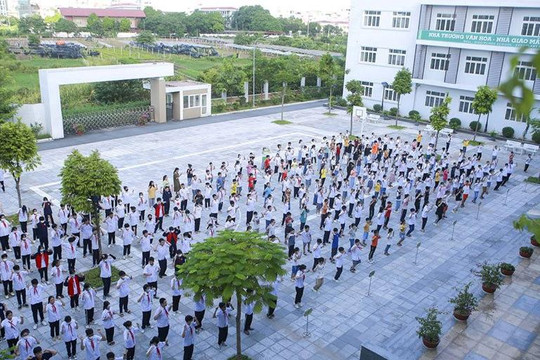 Bộ GD&ĐT yêu cầu thực hiện đúng các khoản thu, tuyệt đối không để xảy ra "lạm thu" đầu năm học