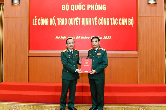 Đại tá Lê Hữu Song là Giám đốc Bệnh viện Trung ương Quân đội 108