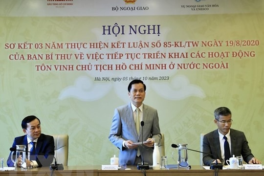 Tiếp tục tăng cường tuyên truyền, tôn vinh Chủ tịch Hồ Chí Minh với cộng đồng quốc tế