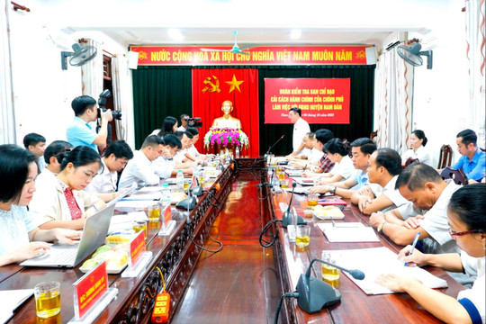 Đoàn công tác Ban Chỉ đạo Cải cách hành chính của Chính phủ kiểm tra tại huyện Nam Đàn