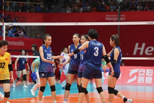 Bán kết bóng chuyền nữ Asiad 19: Việt Nam đã có trận đấu quả cảm
