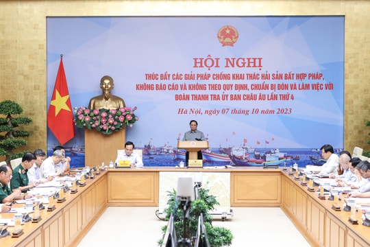 Thủ tướng chủ trì hội nghị thúc đẩy chống khai thác hải sản IUU