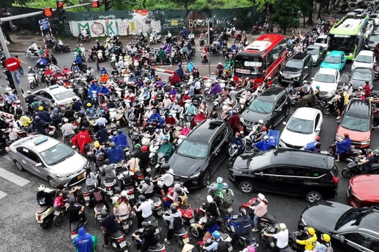 Thí điểm điều chỉnh tổ chức giao thông tại nút giao Lê Đức Thọ - Hàm Nghi