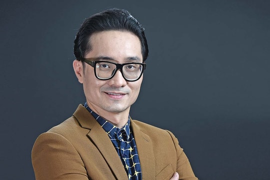 Doanh nhân Nguyễn Quang Huy: Câu chuyện thổ cẩm Việt Nam trên tà áo dài truyền thống