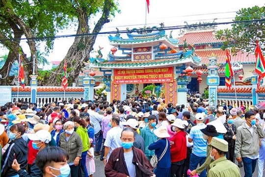 Hơn 3.000 người phục vụ miễn phí tại lễ hội Đình thần Nguyễn Trung Trực