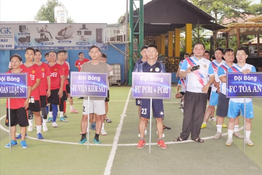 Đoàn Luật sư Gia Lai tổ chức giải bóng đá chào mừng 78 năm Ngày truyền thống Luật sư Việt Nam