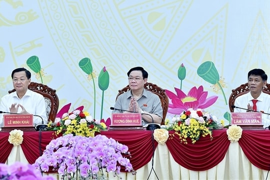 Chủ tịch Quốc hội Vương Đình Huệ dự Hội nghị công bố Quy hoạch tỉnh Sóc Trăng thời kỳ 2021 - 2030, tầm nhìn đến năm 2050