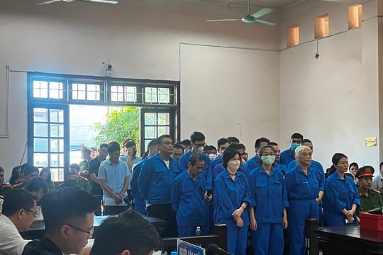 Hai cựu giám đốc Sở thừa nhận trách nhiệm trong vụ khai thác than lậu