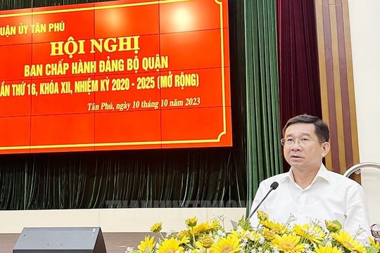 Đẩy mạnh xây dựng chỉnh đốn Đảng và hệ thống chính trị