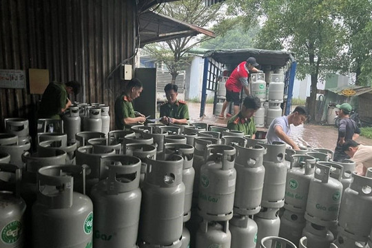 Khởi tố 6 đối tượng về hành vi sản xuất, buôn bán gas giả