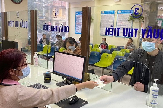 Hà Nội ngừng phát hành thẻ bảo hiểm y tế giấy từ 15/10