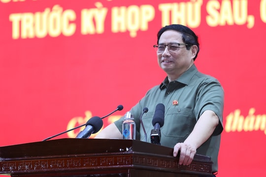 Thủ tướng tiếp xúc cử tri thanh niên, sinh viên, lao động trẻ trước kỳ họp Quốc hội