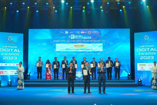 ONEBANK by Nam A Bank được vinh danh “Giải thưởng Chuyển đổi số Việt Nam 2023”