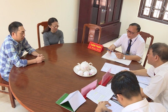 Hết thời hạn 15 ngày, “người có liên quan” không cung cấp tài liệu cho Tòa án, xử lý thế nào?