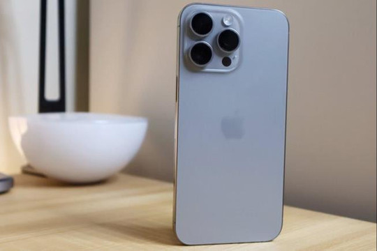 Lộ chi phí sản xuất iPhone 15 Pro Max