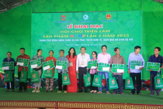 Khai mạc “Hội chợ, triển lãm sản phẩm nông nghiệp tiêu biểu, sản phẩm OCOP lần 2, năm 2023”