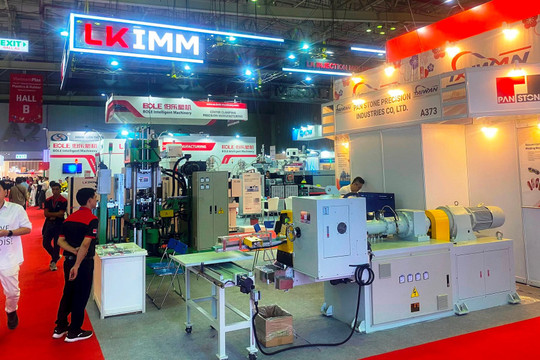 Triển lãm quốc tế ngành nhựa và cao su lần thứ 21 với quy mô hơn 1.000 gian hàng