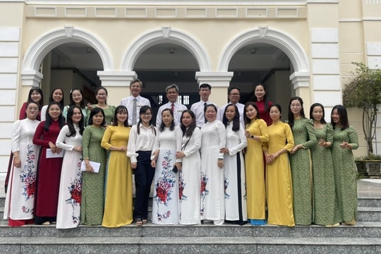 Họp mặt kỷ niệm ngày Phụ nữ Việt Nam 20/10