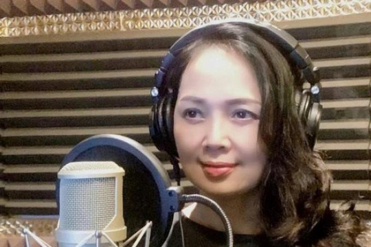 Nghệ sĩ hào hứng với "Nép vào thinh không" của thi sĩ Ngọc Lê Ninh