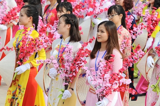 Phụ nữ Việt Nam - Những giá trị mang lại vẻ đẹp đích thực