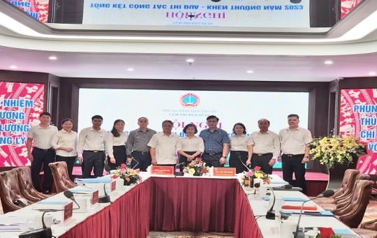 Cụm thi đua số 3 TAND ký kết thi đua năm 2024