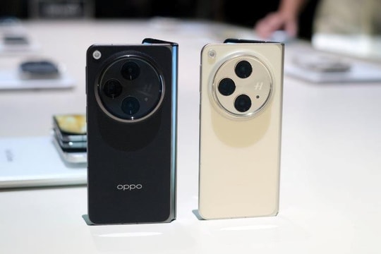 Oppo ra mắt smartphone gập mới