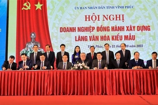 Doanh nghiệp cam kết bao tiêu sản phẩm cho Làng văn hóa kiểu mẫu ở Vĩnh Phúc