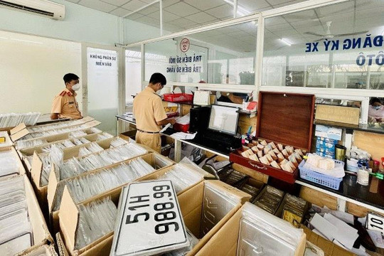 4 trường hợp được miễn lệ phí đăng ký xe, cấp biển số xe từ ngày 22/10