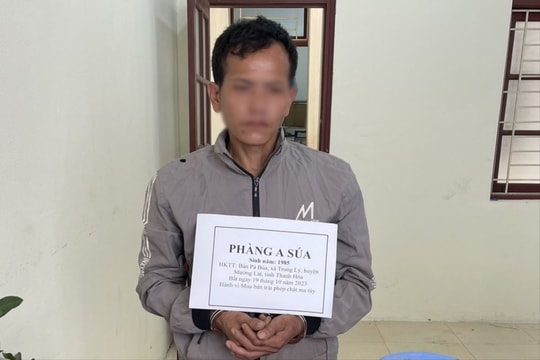 Bắt quả tang đối tượng tàng trữ heroin tại chòi canh