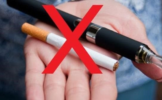 Nam thanh niên nhập viện sau khi hút thuốc lá tẩm ma túy