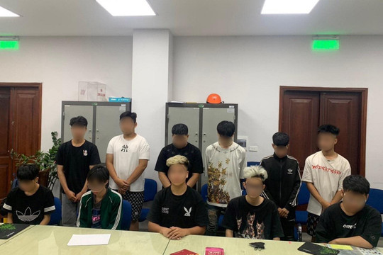 Hà Nội: Khởi tố nhóm thanh niên gây náo loạn đường phố