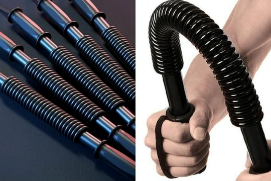 Mũi biến dạng vì bị đồ long đao đập vào mặt