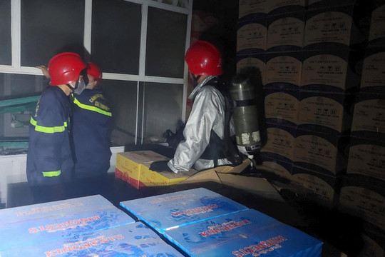Đà Nẵng: Kịp thời khống chế vụ cháy cơ sở sản xuất nước yến