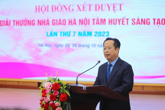 Trao Giải thưởng "Nhà giáo Hà Nội tâm huyết sáng tạo" vào dịp 20/11