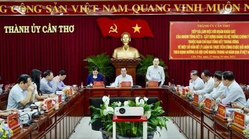Đoàn khảo sát của Trung ương làm việc tại TP Cần thơ
