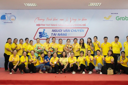 Gần 300 thí sinh tham gia thi "Người vận chuyển tài năng" 