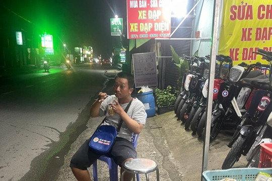Công an vào cuộc vụ người đàn ông khuyết tật bị cướp vé số