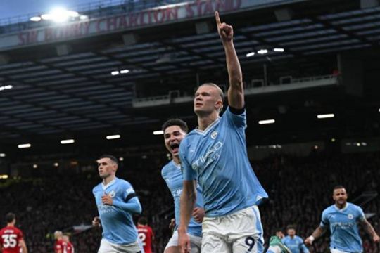  Man United thất bại trong đại chiến tại Old Trafford