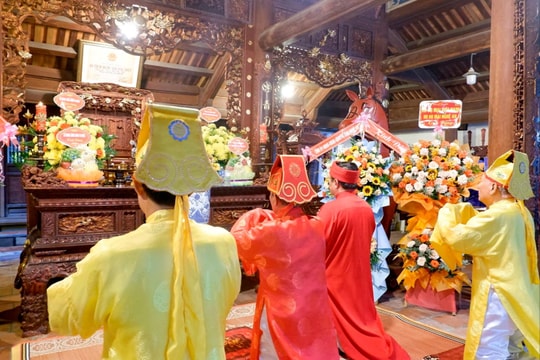 Trang trọng lễ giỗ 1.300 năm ngày mất Vua Mai Hắc Đế