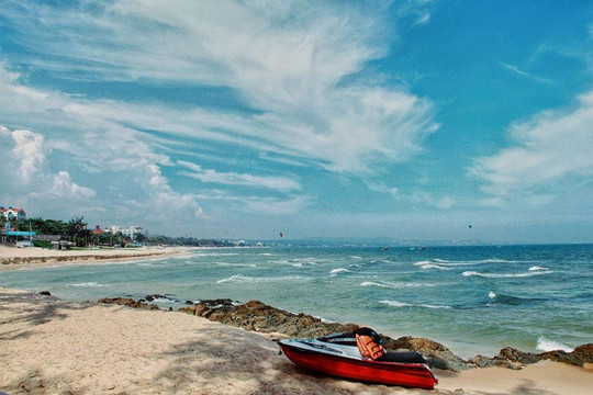 Mũi Né lọt top điểm đến giá rẻ cho chuyến đi mùa thu