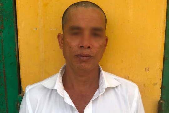 Bị bắt sau 17 năm trốn nã vì hiếp dâm bé gái 13 tuổi