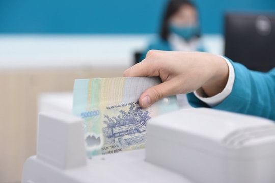 Vì sao tín dụng “quay đầu” giảm trong tháng 10?