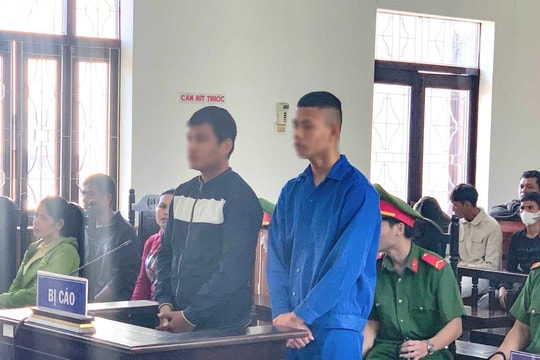 Dùng dao chém người vì mâu thuẫn khi nhắc nhở việc chạy xe