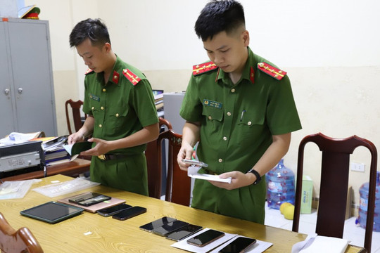 Đường dây lừa đảo - data xuyên Việt "kiếm" hơn 10 tỷ đồng