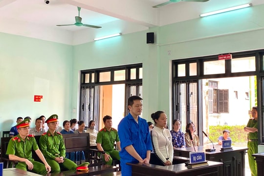 Hai vợ chồng lừa đảo hơn 18 tỉ đồng